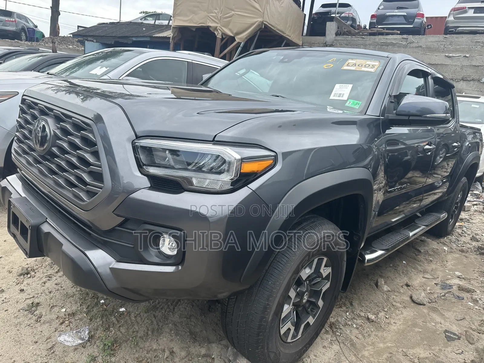 Toyota Tacoma 2023 Gray
