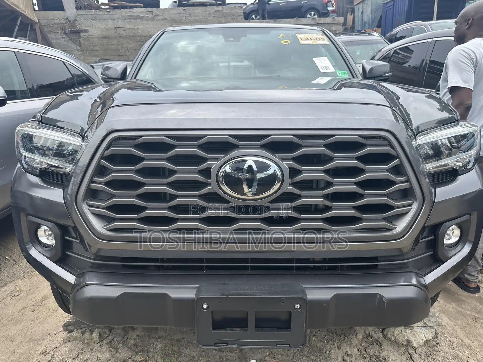 Toyota Tacoma 2023 Gray
