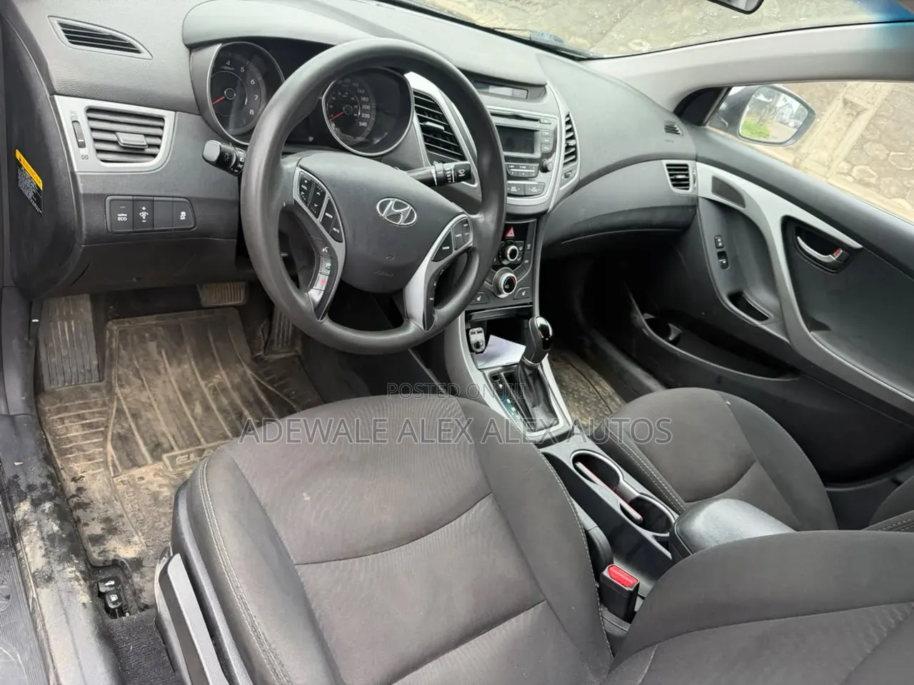 Hyundai Elantra 2015 Silver