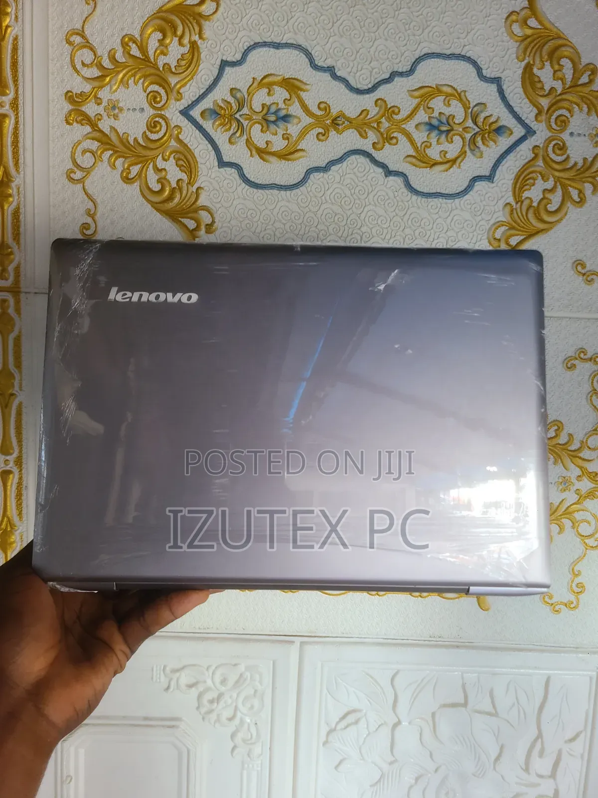 Laptop Lenovo IdeaPad U430p 4GB Intel Core i3 SSD 128GB