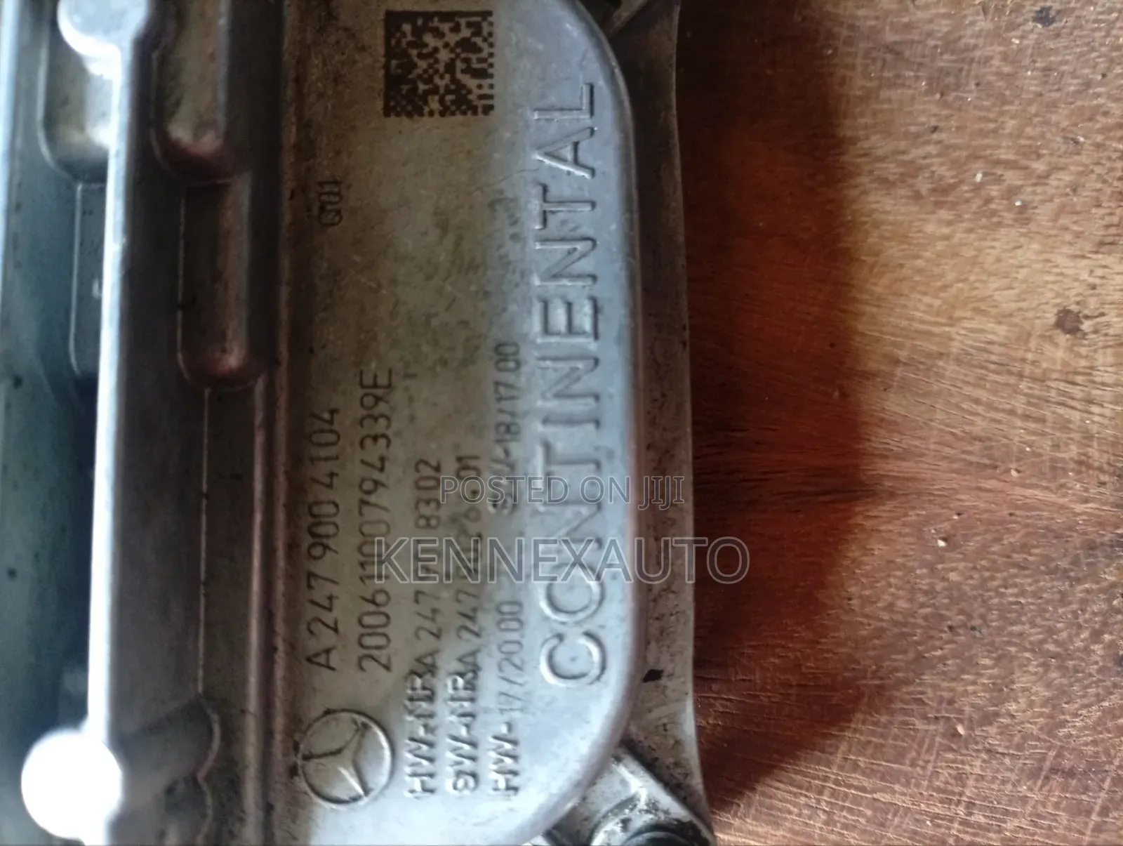 2020/2024 Mercedes-Benz Headlight Charger ( a 247 900 41 04 )
