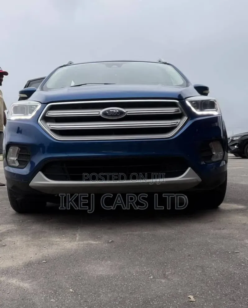 Ford Escape 2018 Blue