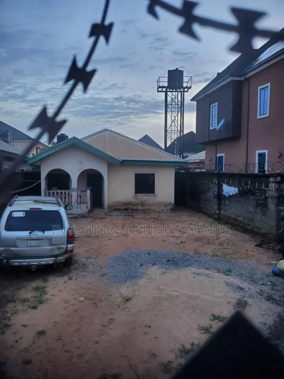 2bdrm Bungalow in Oshimili South for sale