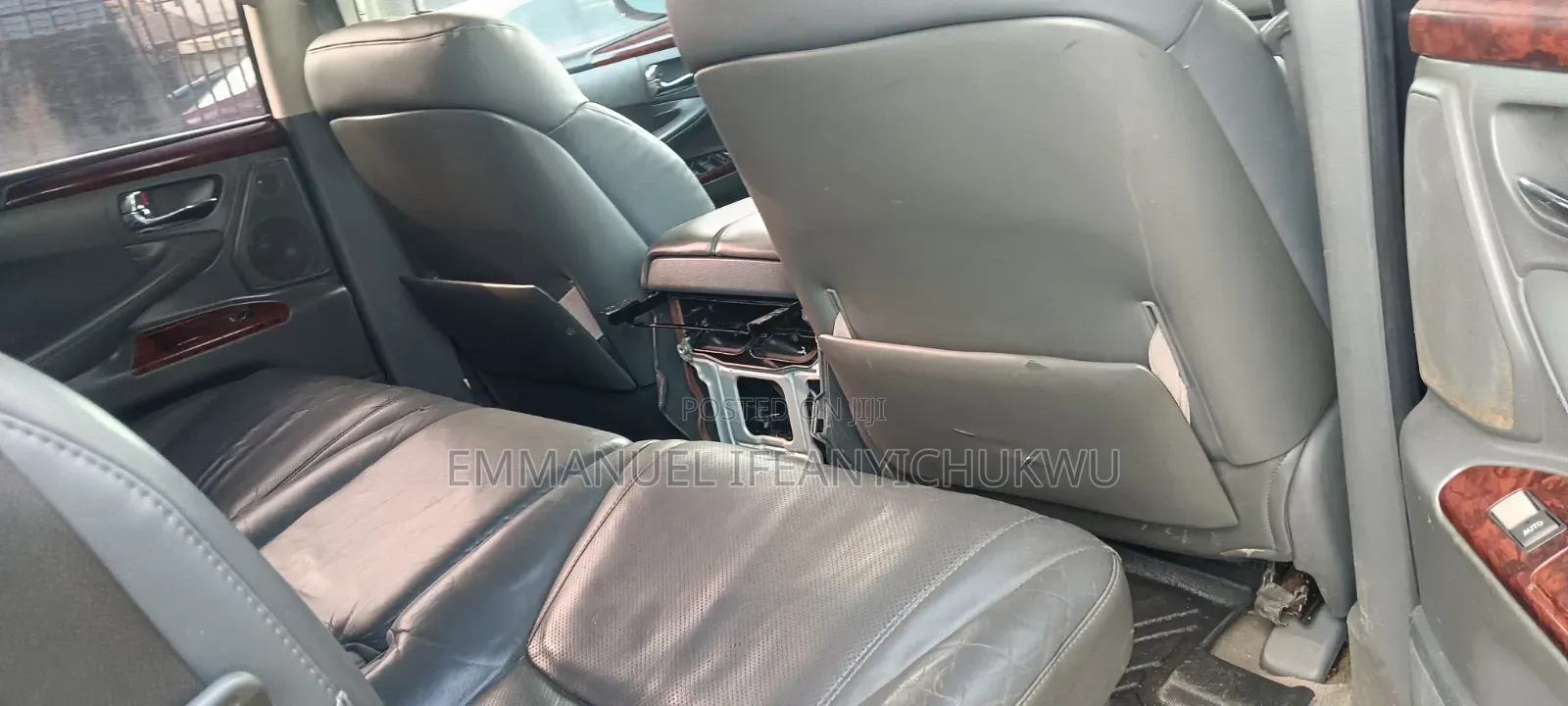 Lexus LX 570 2012 Black