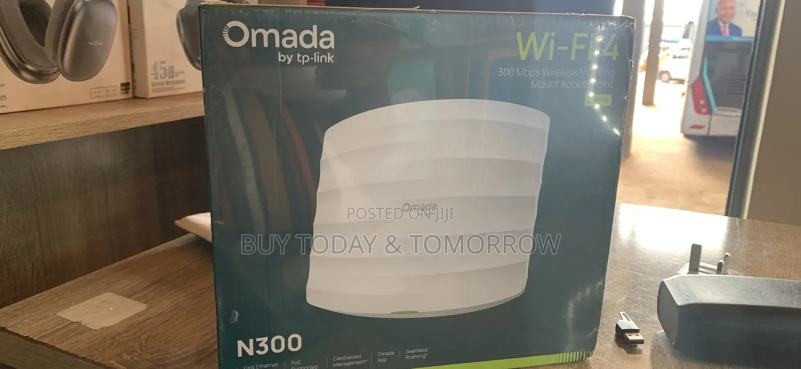 Omada Ceiling Mount Access Point