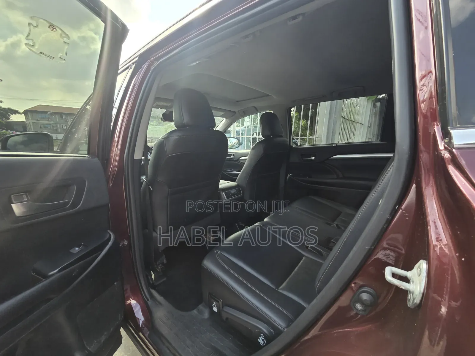 Toyota Highlander XLE 2019 Burgundy