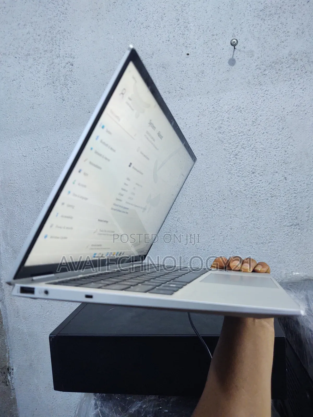 Laptop HP EliteBook 1040 G8 16GB Intel Core i7 SSD 512GB