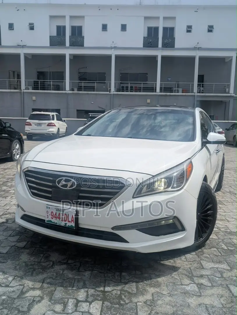 Hyundai Sonata Limited Sedan FWD (2.4L 4cyl 6A) 2016 White