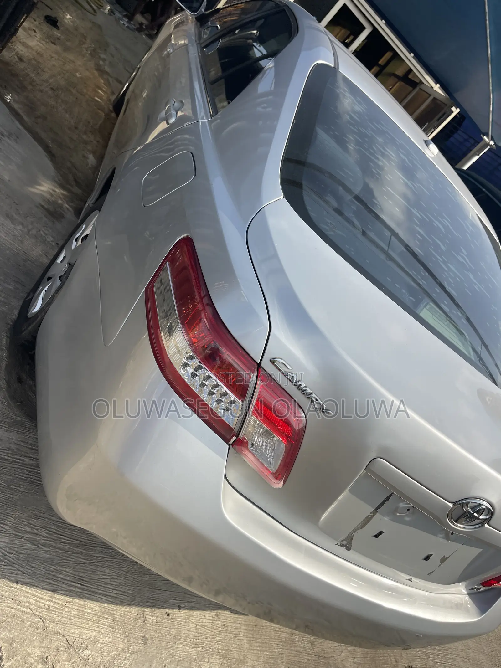 Toyota Camry LE 4dr Sedan (2.5L 4cyl 6A) 2011 Silver
