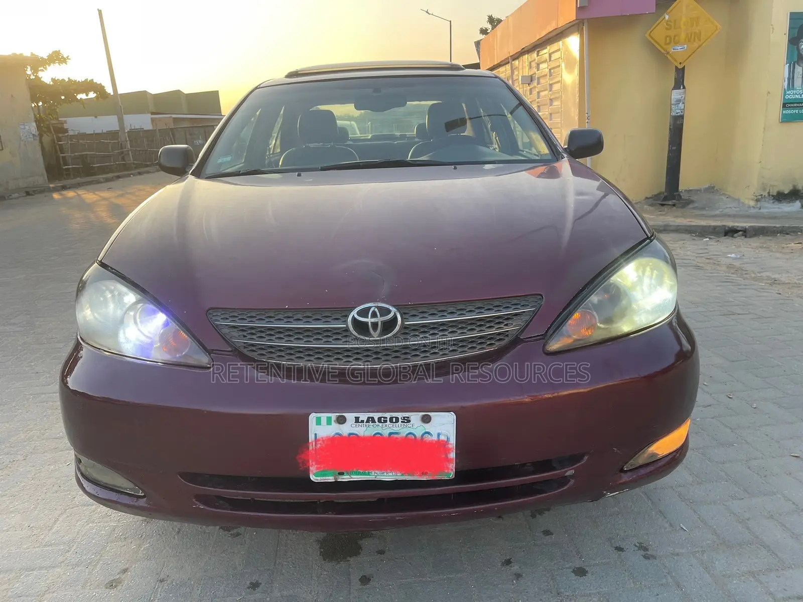 Toyota Camry XLE 4dr Sedan (2.4L 4cyl 4A) 2004 Red