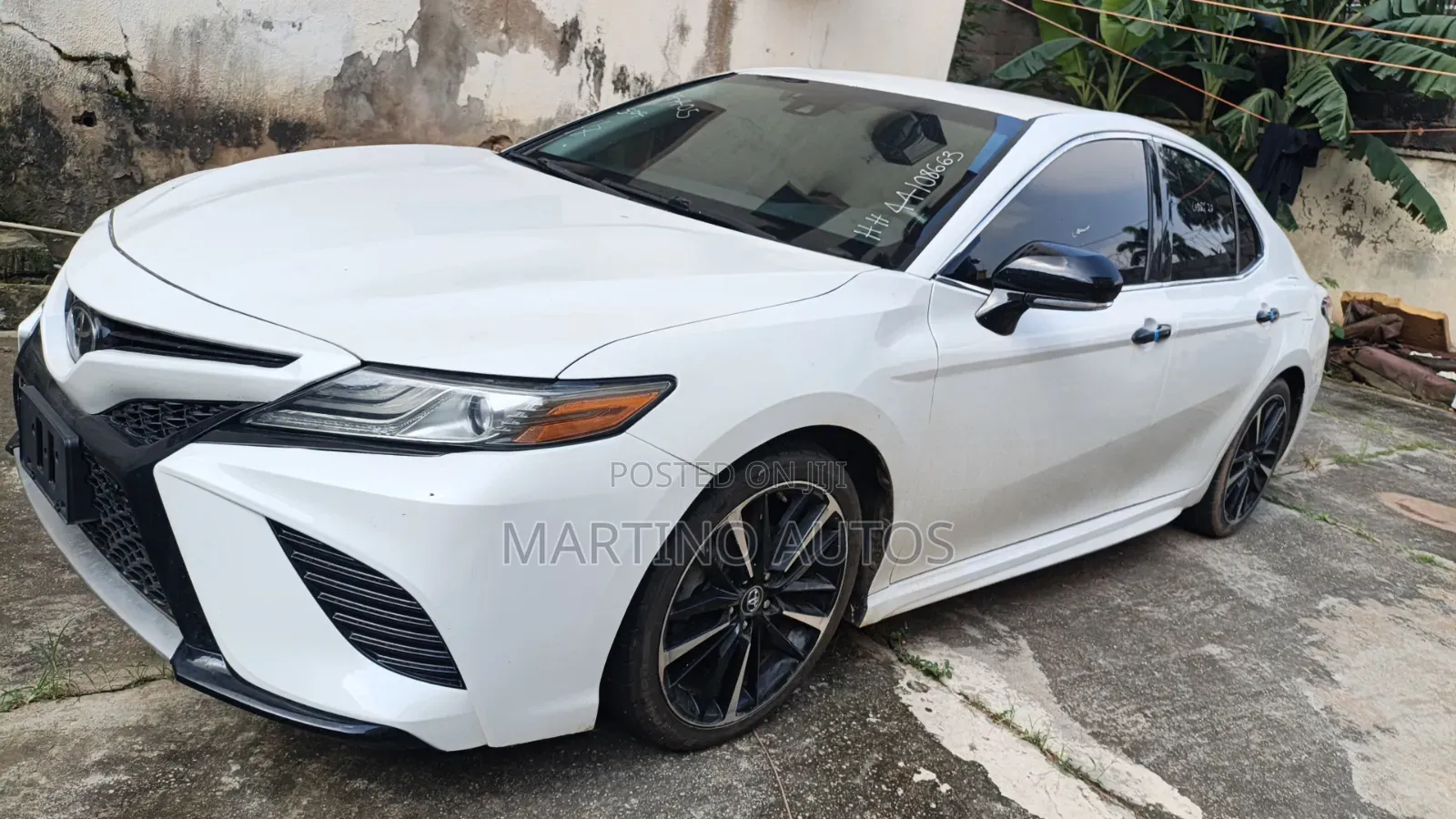 Toyota Camry 2018 White