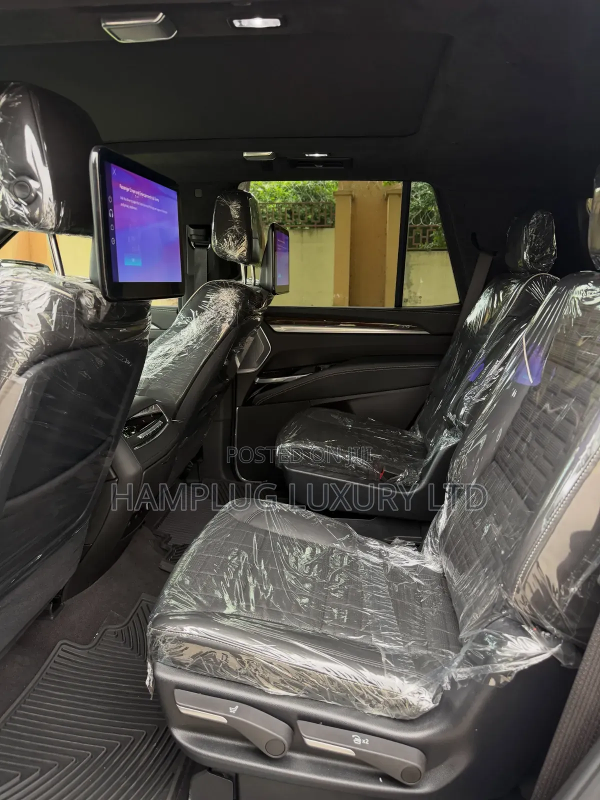 Cadillac Escalade 2026 White
