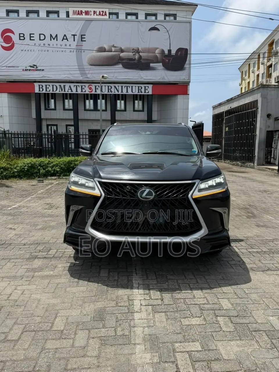 Lexus LX 570 AWD 2017 Black