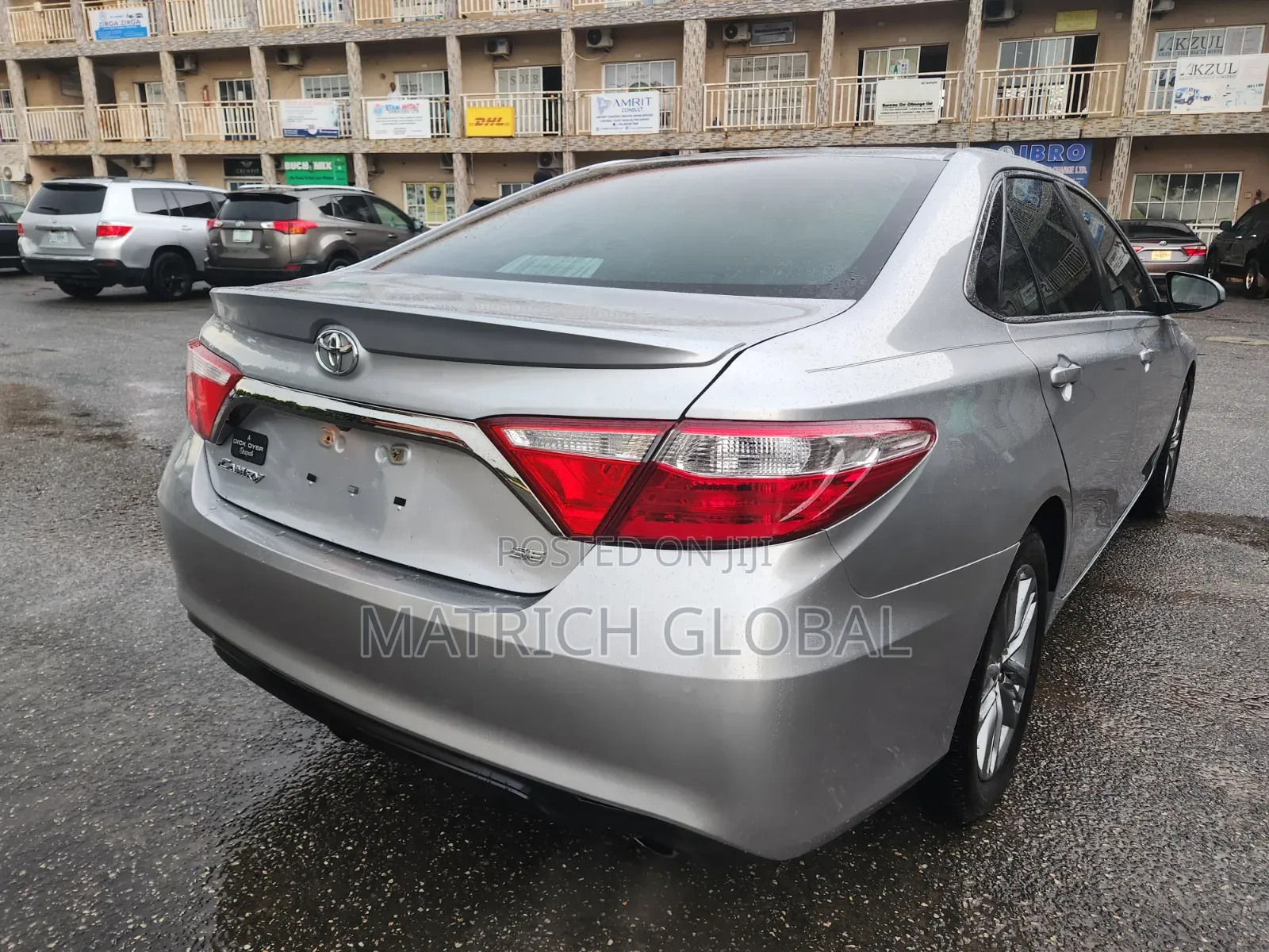 Toyota Camry SE 4dr Sedan (2.5L 4cyl 6A) 2017 Silver