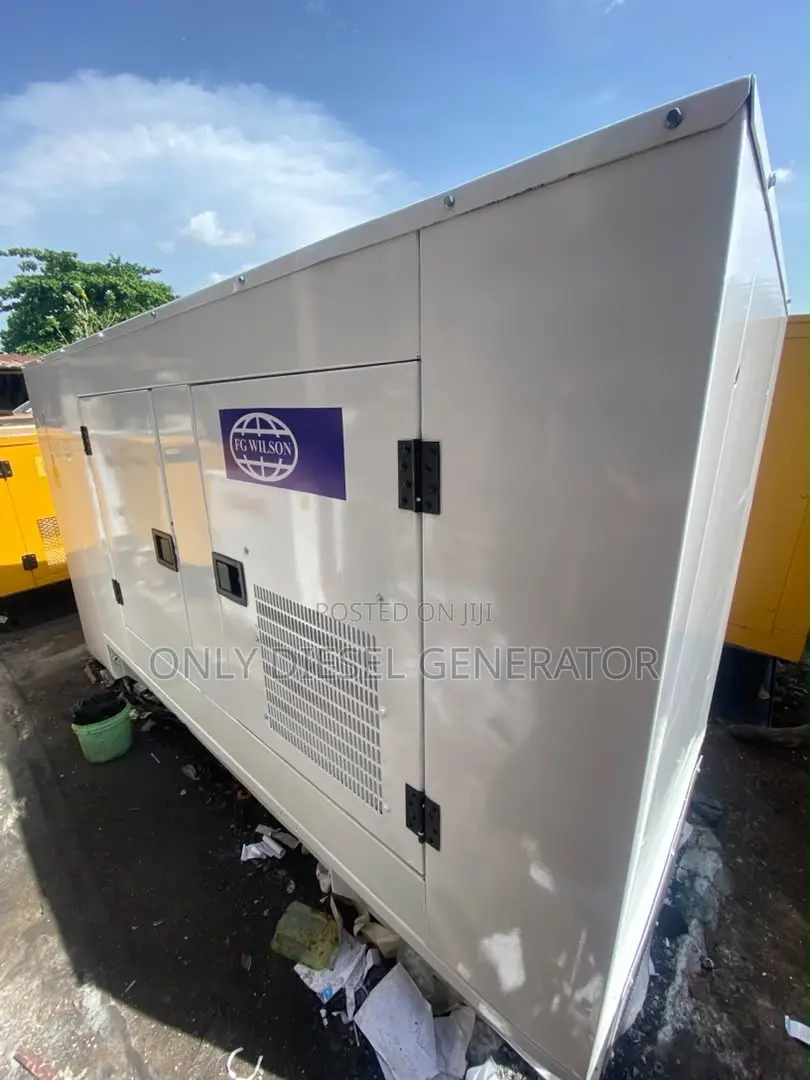 100kva FG Wilson 1000 Series Soundproof Generator