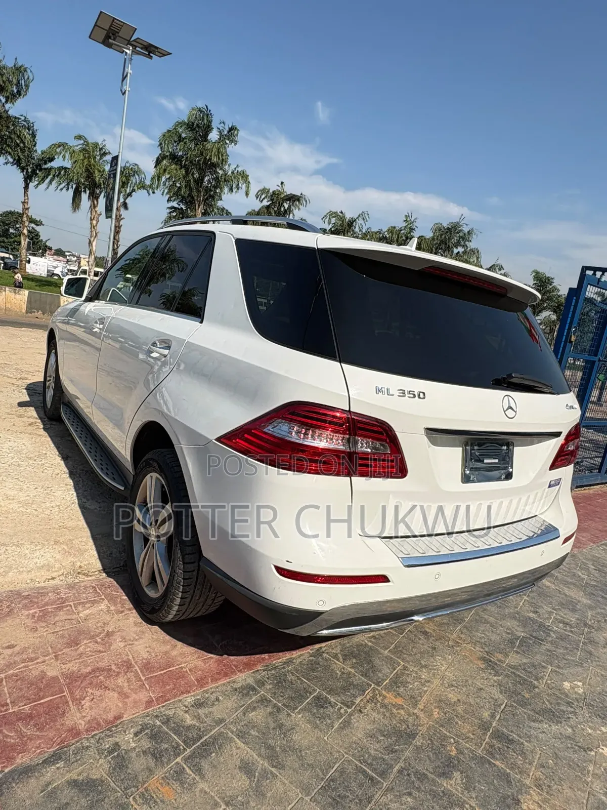 Mercedes-Benz M Class ML350 4MATIC 4dr SUV AWD (3.5L 6cyl 7A) 2014