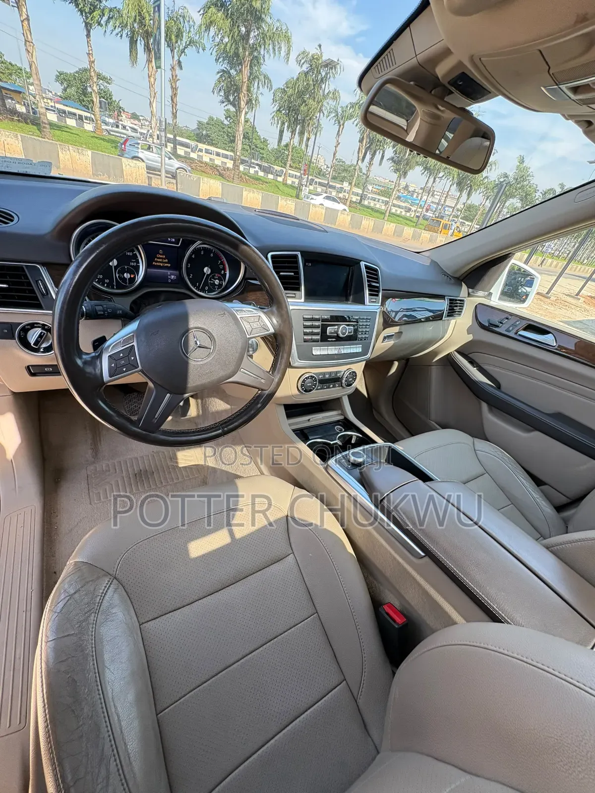 Mercedes-Benz M Class ML350 4MATIC 4dr SUV AWD (3.5L 6cyl 7A) 2014