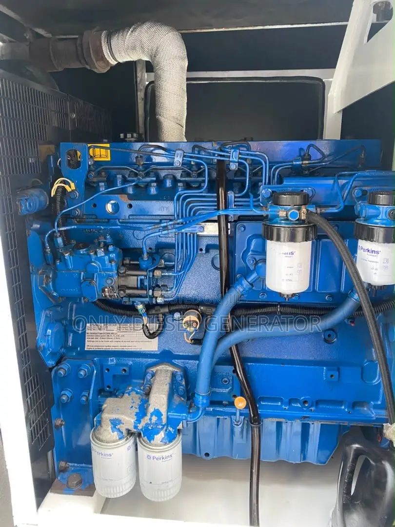 100kva FG Wilson 1000 Series Soundproof Generator