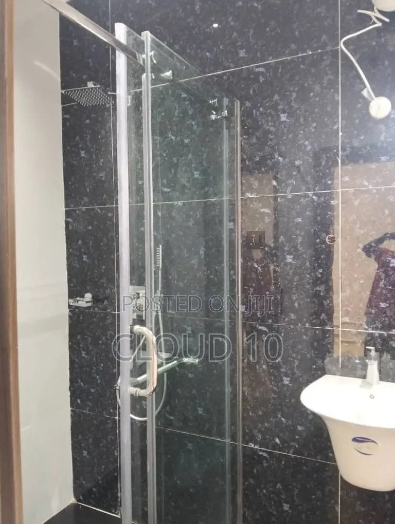 1bdrm Block of Flats in Ayaan Apartments, Katampe (Main) for rent