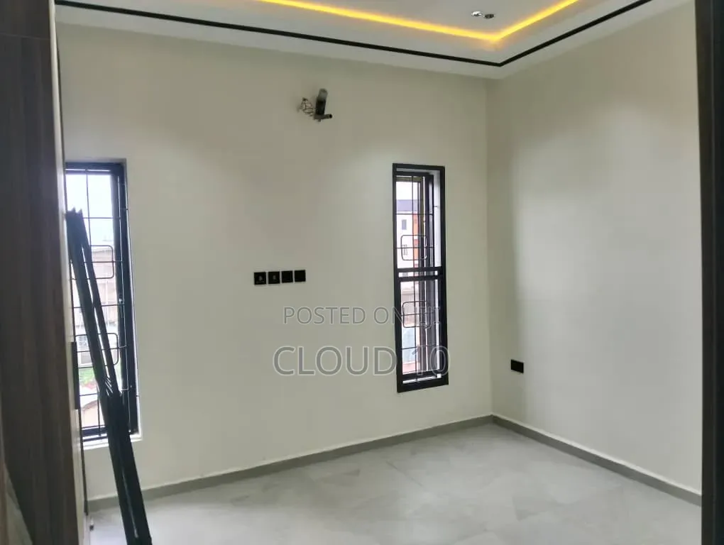 1bdrm Block of Flats in Ayaan Apartments, Katampe (Main) for rent