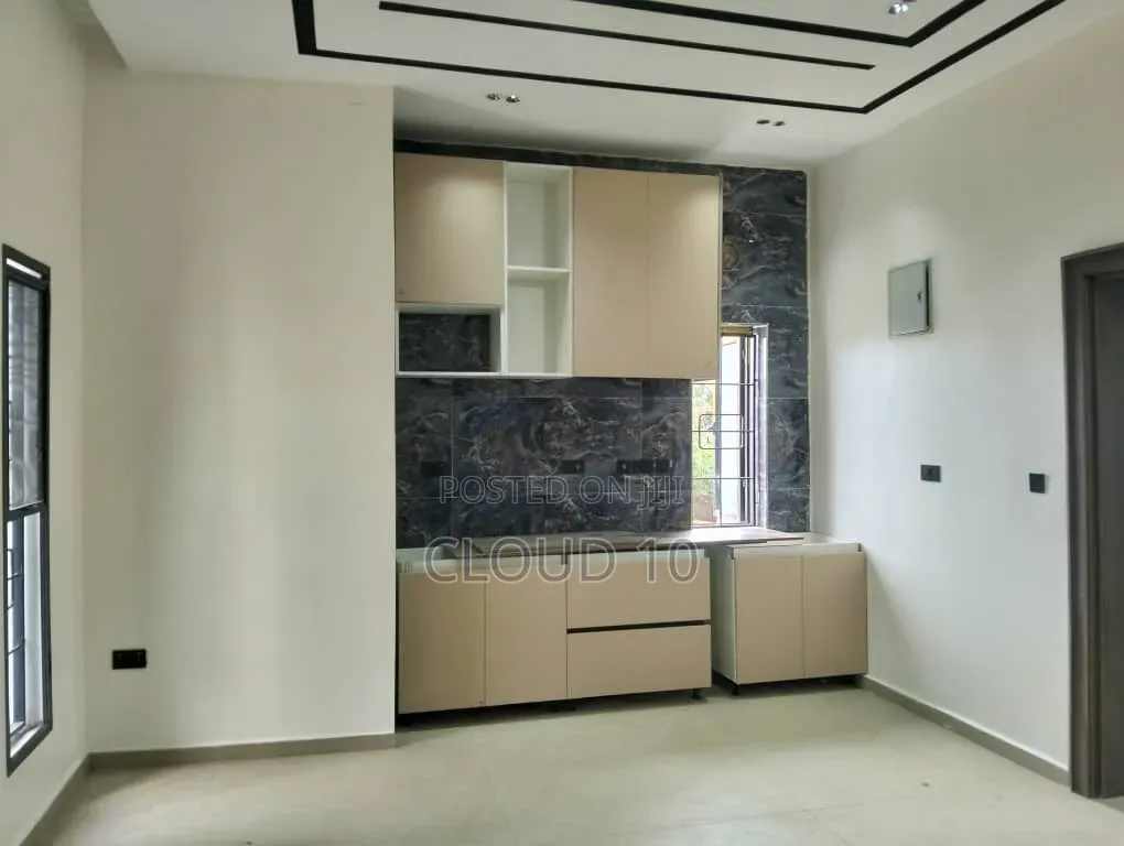 1bdrm Block of Flats in Ayaan Apartments, Katampe (Main) for rent