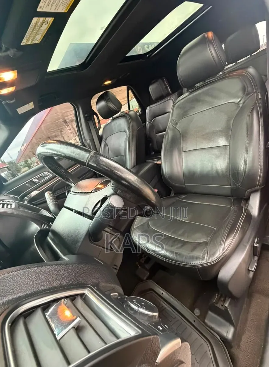 Ford Explorer 2017 Black