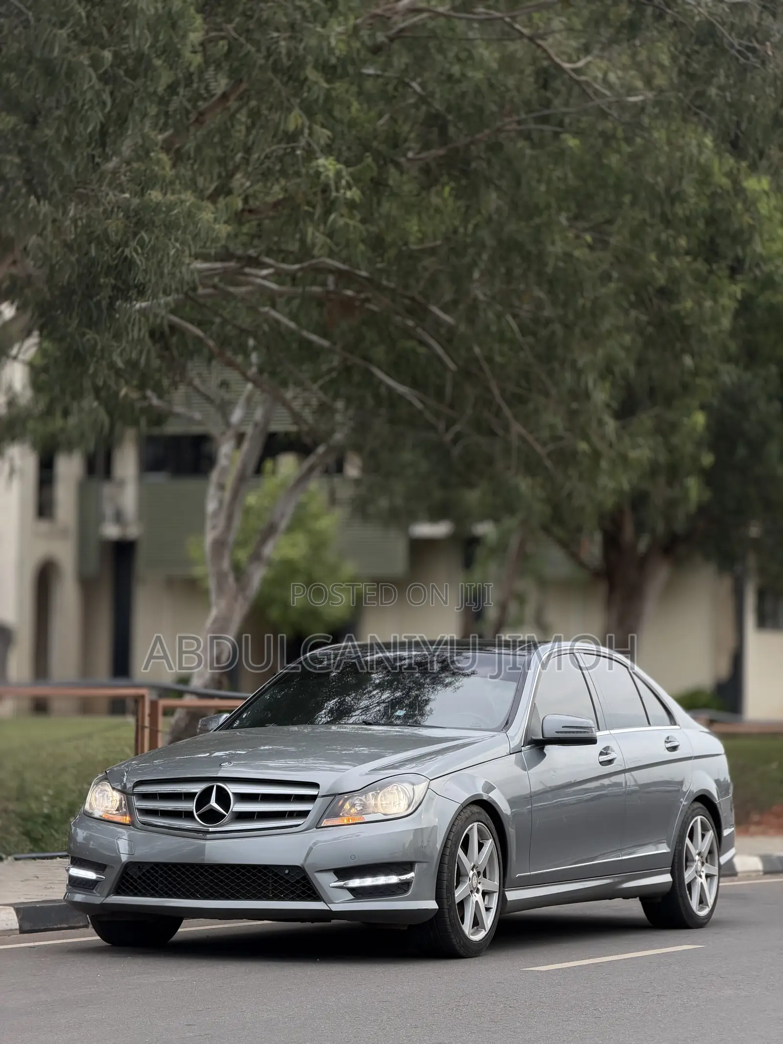 Mercedes-Benz C350 C350 BlueEFFICIENCY RWD 2011 Gray