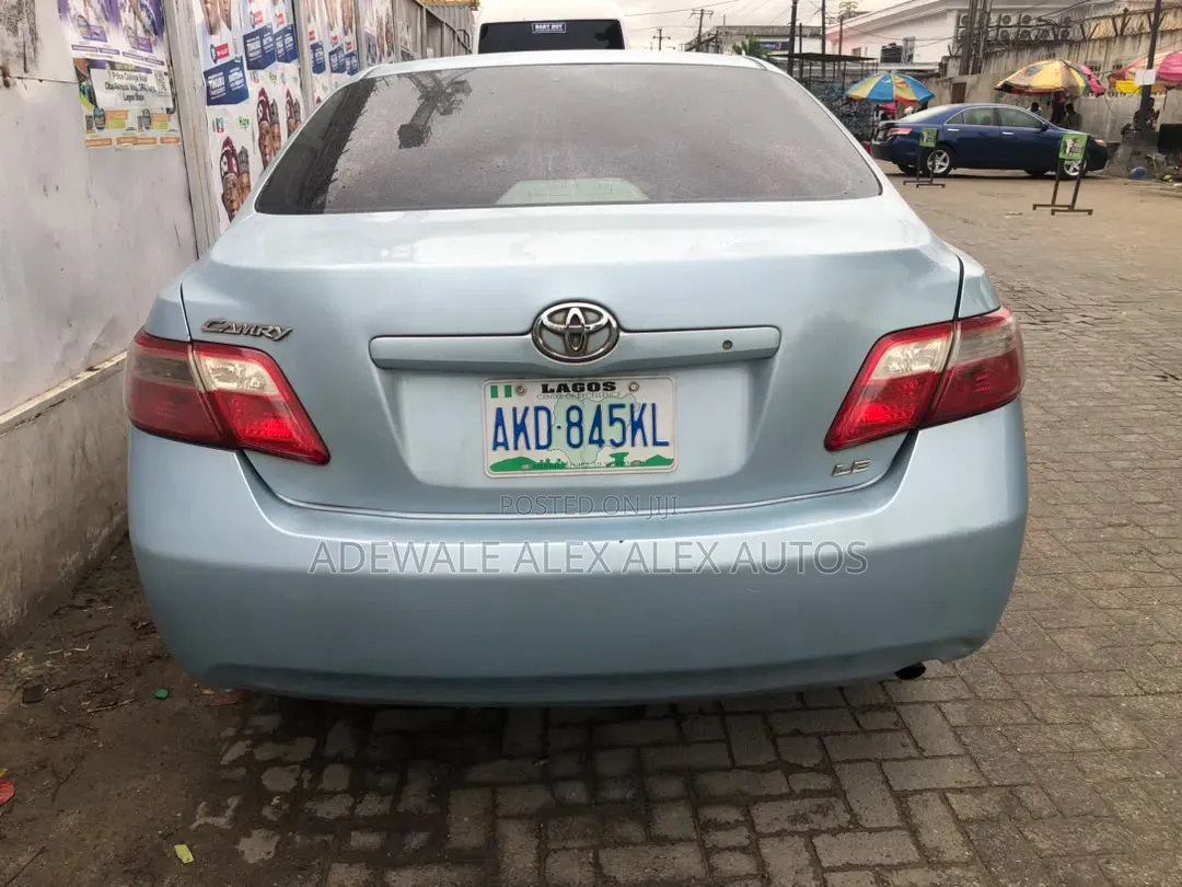 Toyota Camry 2008 Blue