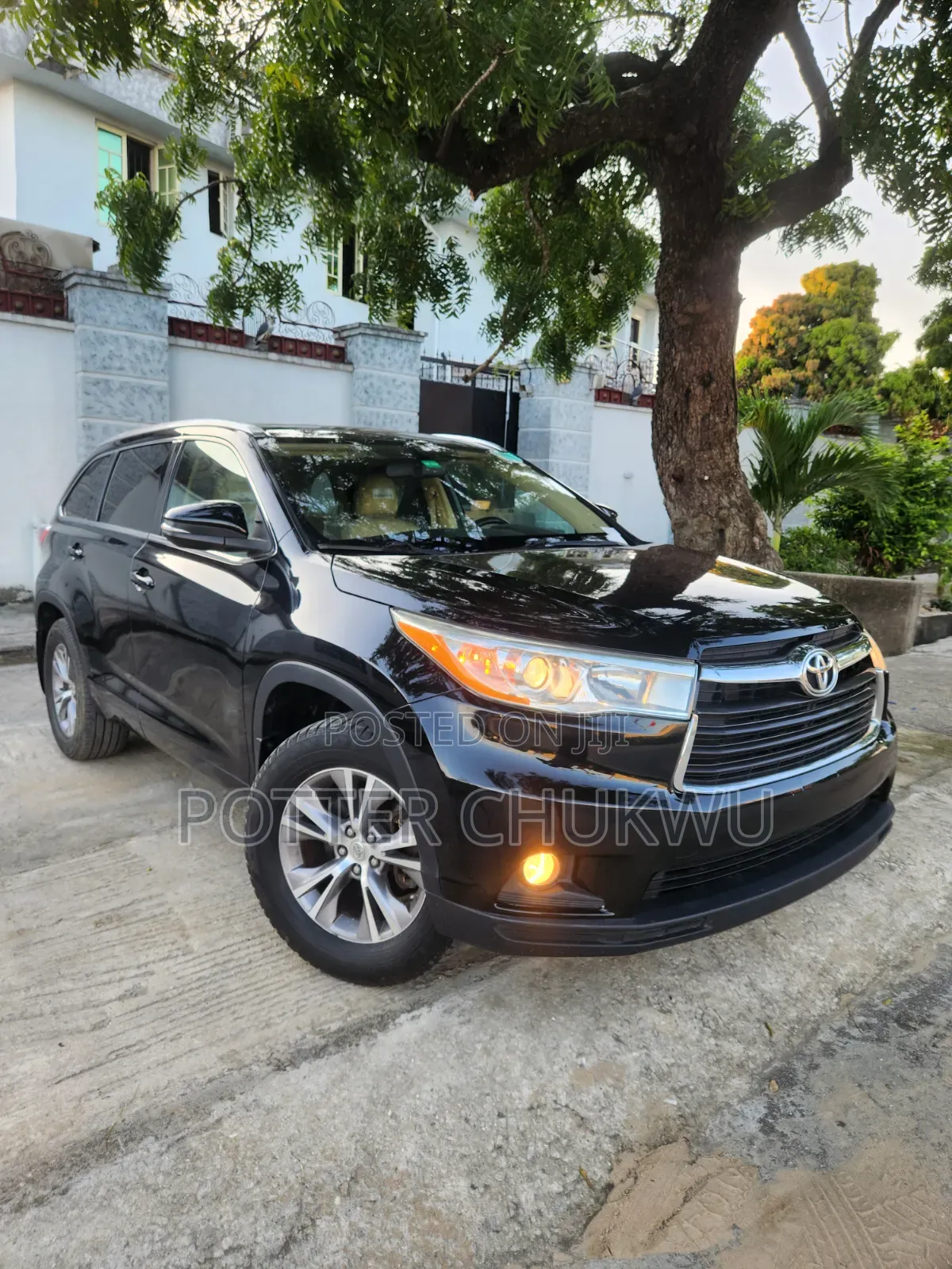 Toyota Highlander XLE 4dr SUV AWD (3.5L 6cyl 6A) 2014 Black