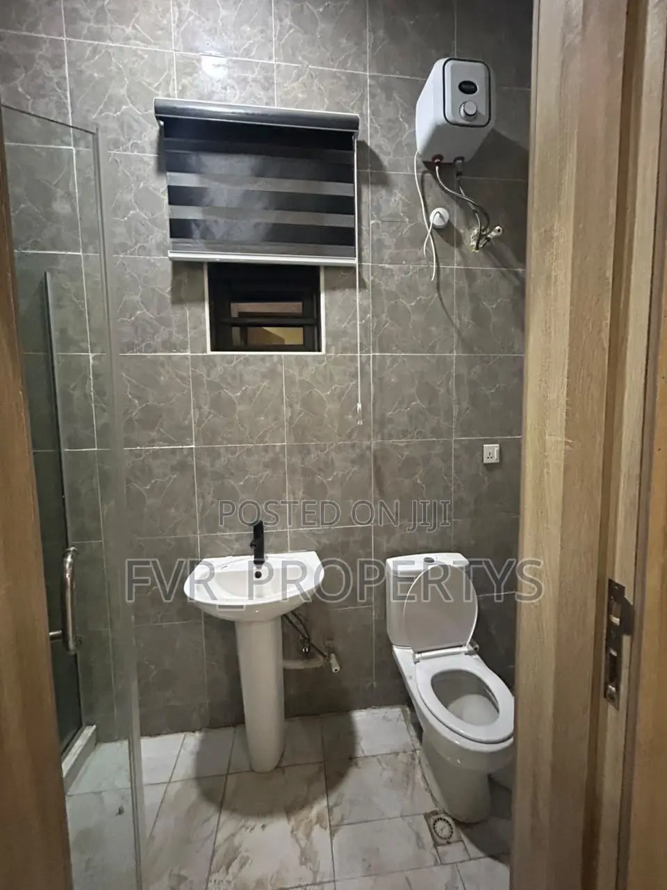 1bdrm Shared Apartment in Villa, Ikota for rent