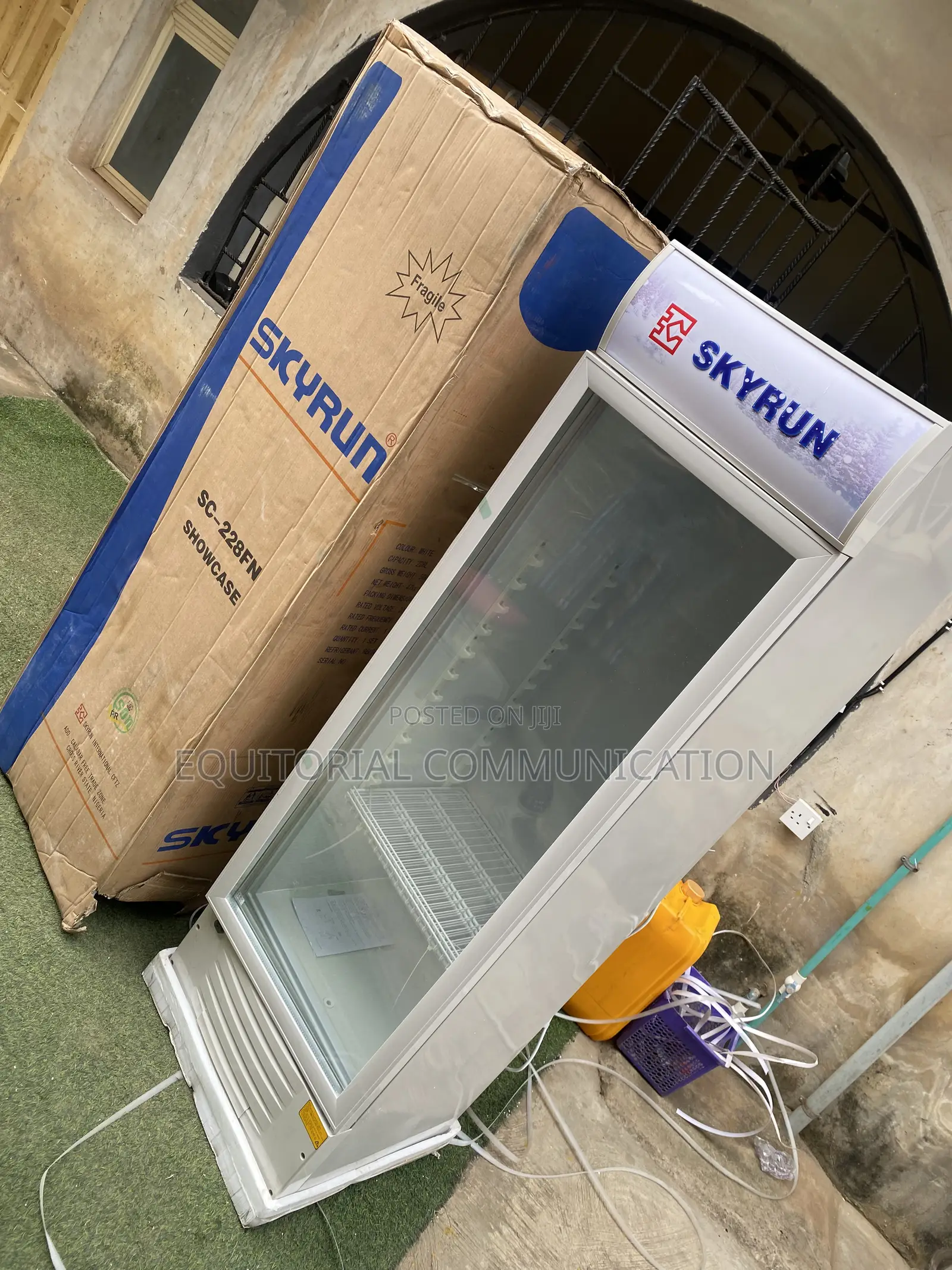 SKYRUN 228L SC-228FN Commercial Drinks Cooler