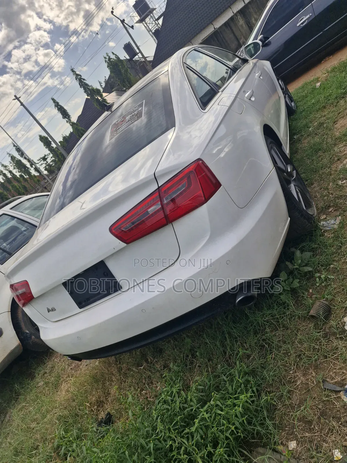 Audi A5 2.0T Premium quattro 2dr Convertible AWD (2.0L 4cyl Turbo 8A)