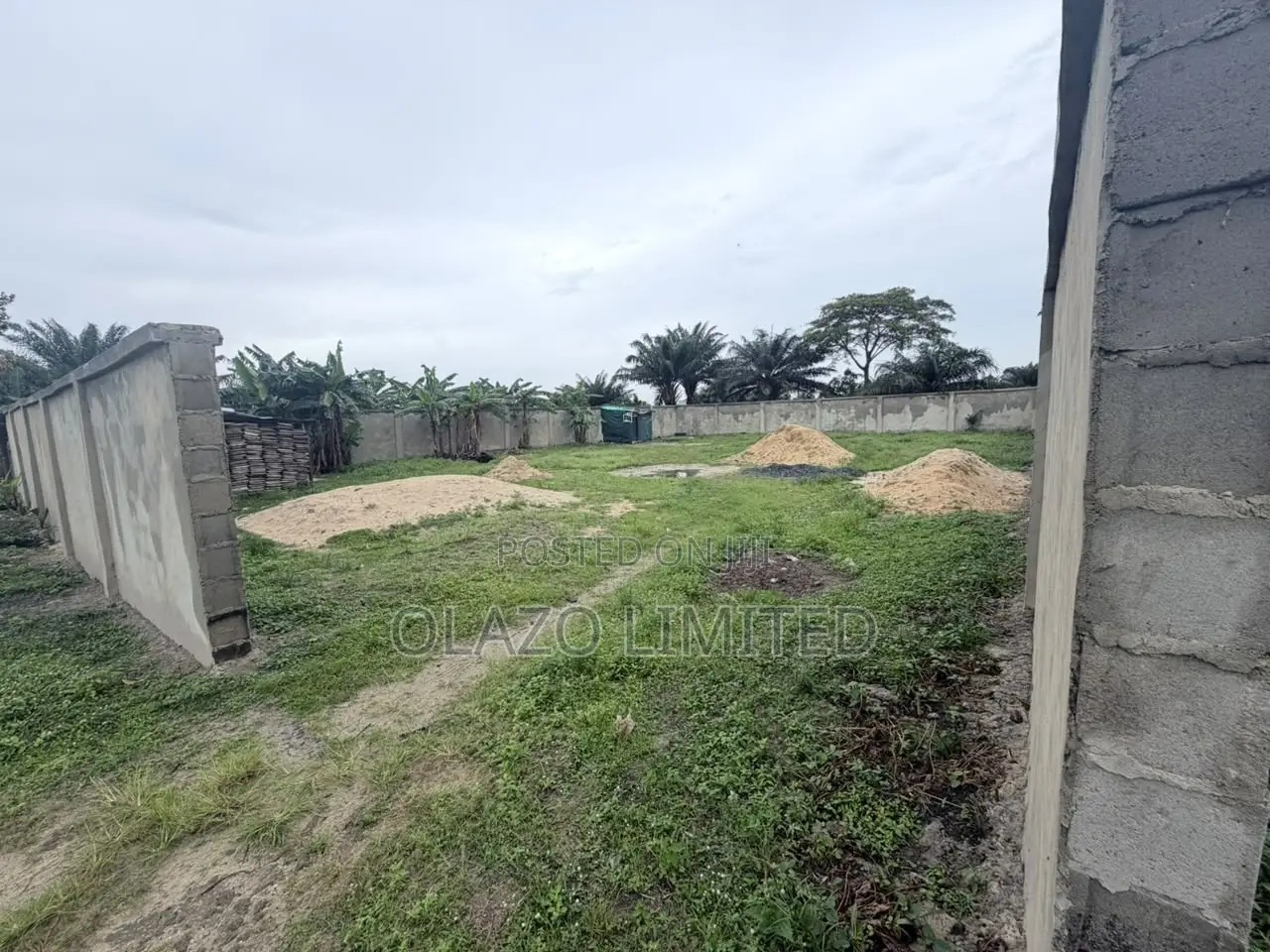Premium 400sqm / 885sqm Dry Land in Abijo GRA – Fenced, Clean C of O