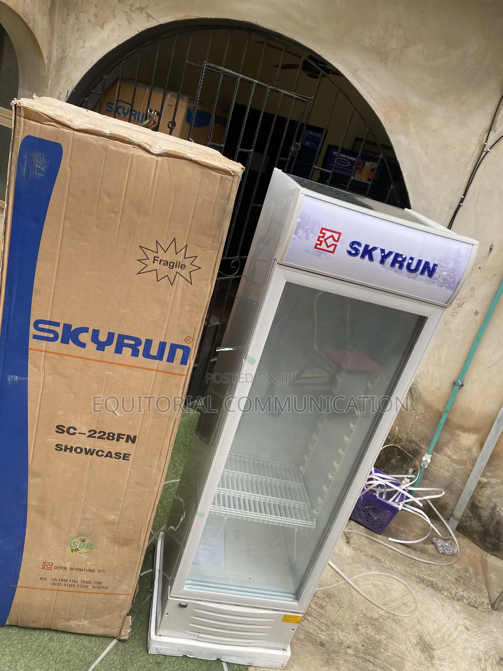 SKYRUN 228L SC-228FN Business Display Chiller