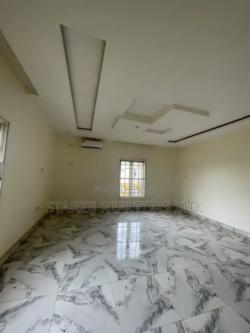 4bdrm Duplex in Kaura for sale