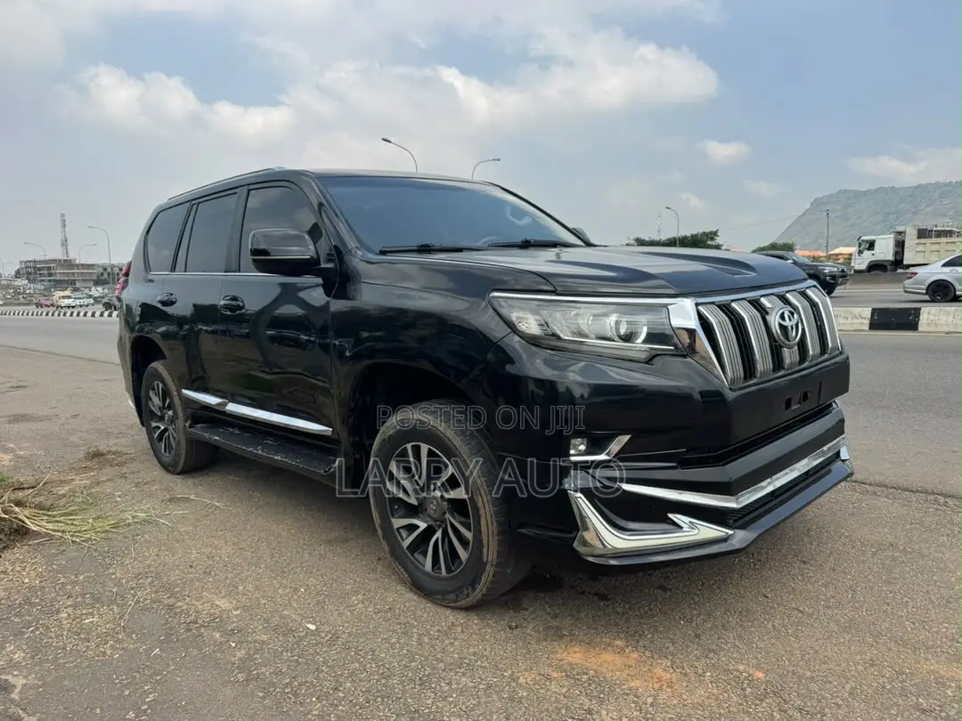 Toyota Land Cruiser Prado 2015 Black