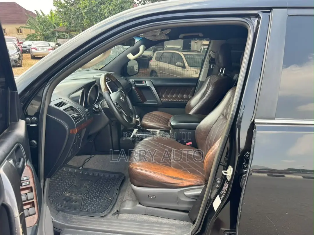 Toyota Land Cruiser Prado 2015 Black