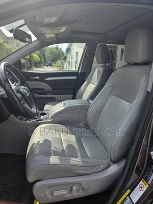 Toyota Highlander XLE 4x2 V6 (3.5L 6cyl 8A) 2018 Gray