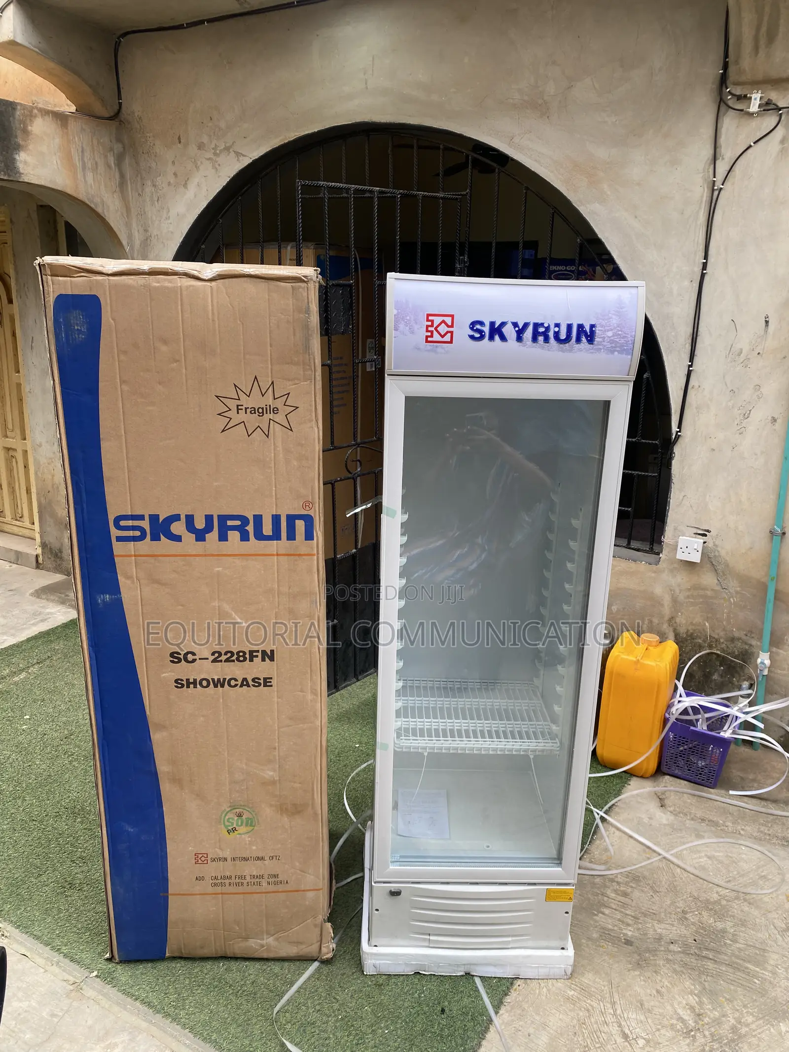 SKYRUN SC-228FN 228L Beverage Refrigerator for Shops