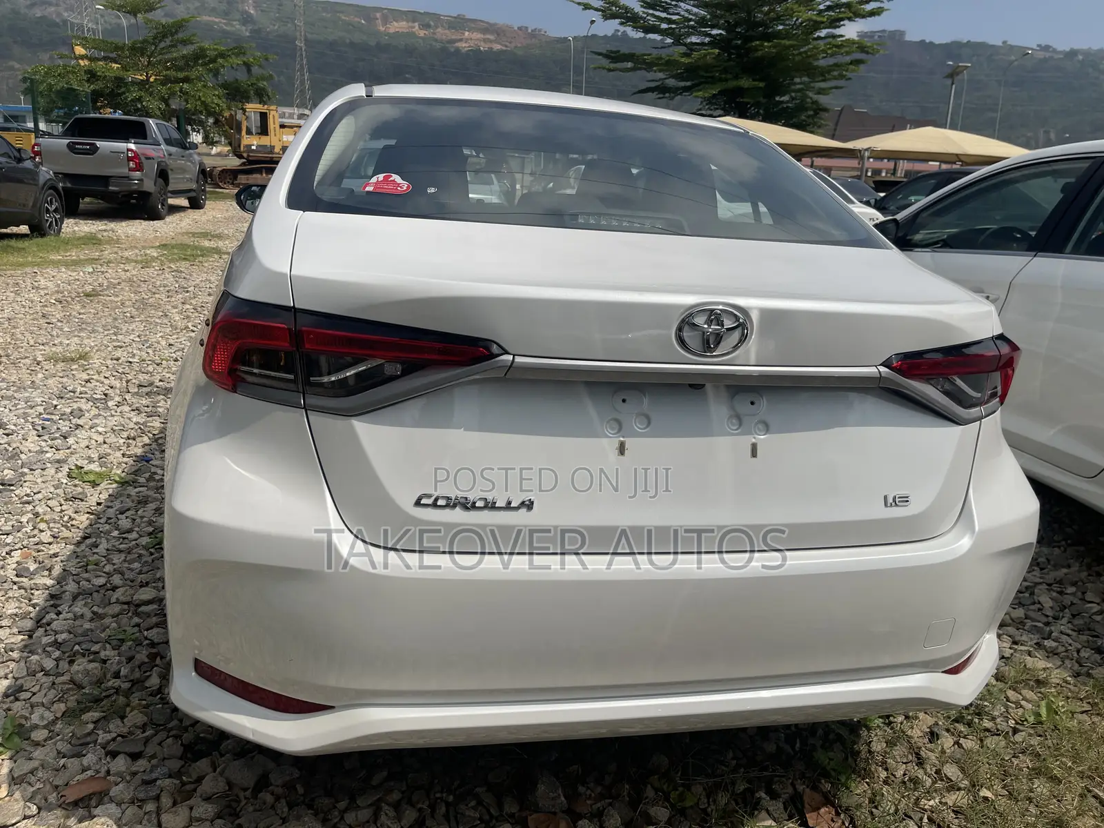 New Toyota Corolla Hybrid LE 2025 White