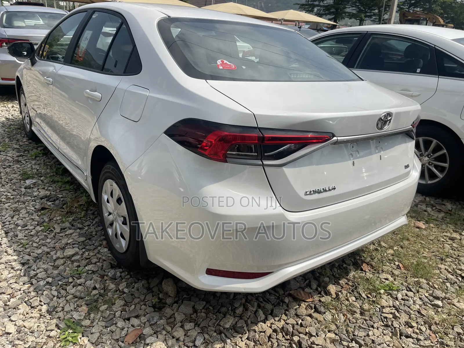 New Toyota Corolla Hybrid LE 2025 White