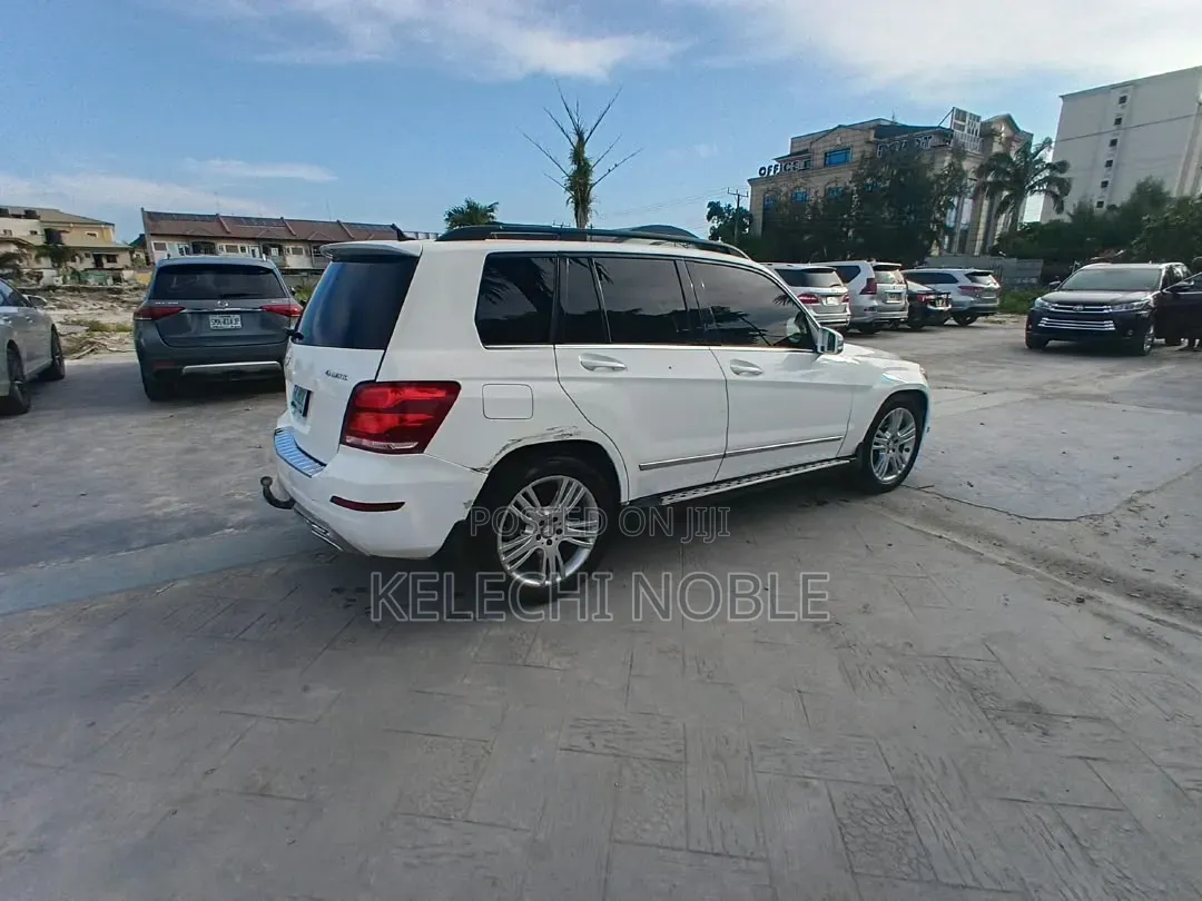 Mercedes-Benz GLK-Class 350 4MATIC 2013 White