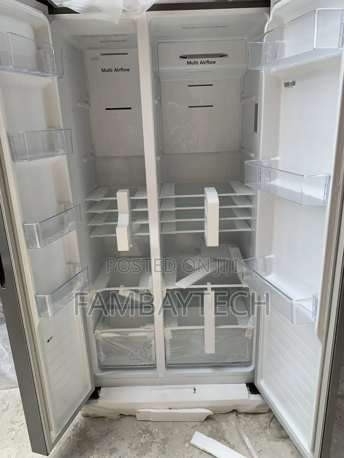 Frost-Free Hisense 6 Shelves RC-67WSI 518L Refrigerator