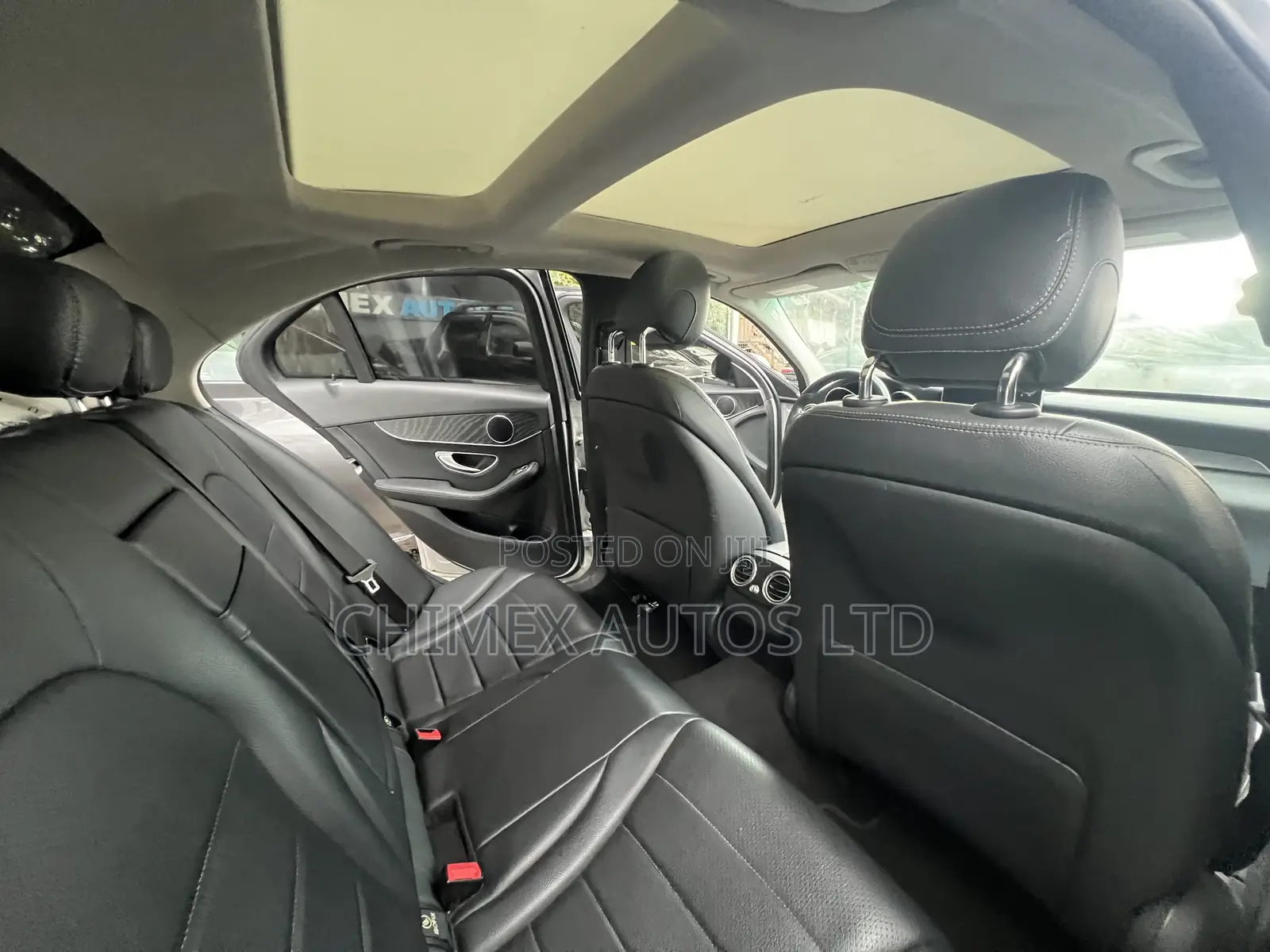 Mercedes-Benz C300 Luxury 4Matic Sedan AWD (2.0L 4cyl 7A) 2016 Silver
