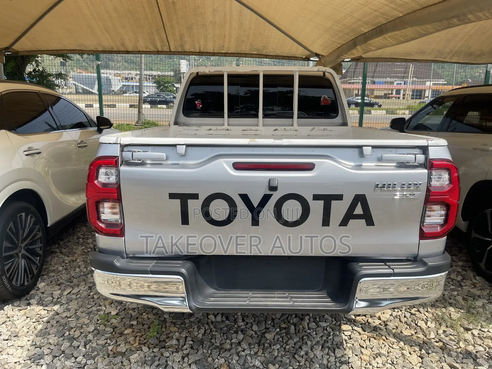 New Toyota Hilux 2025 Silver