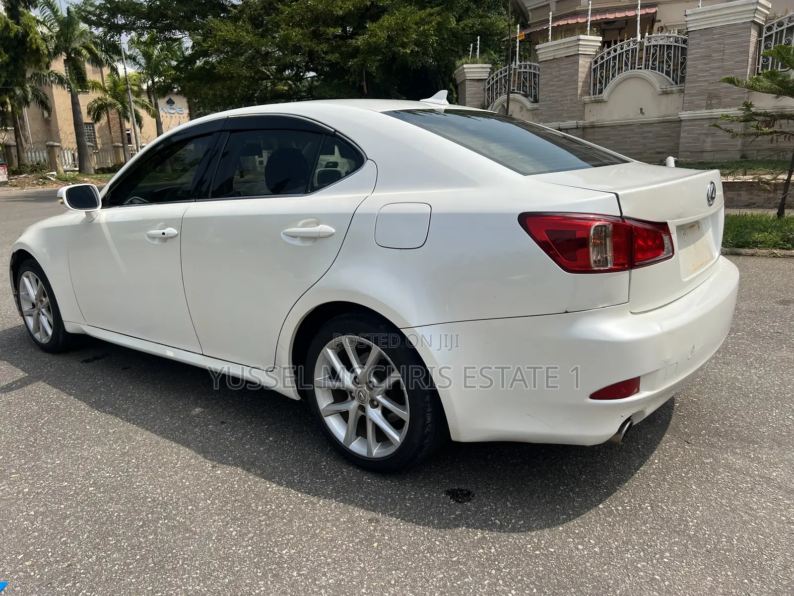 Lexus IS 250 AWD Automatic 2011 White