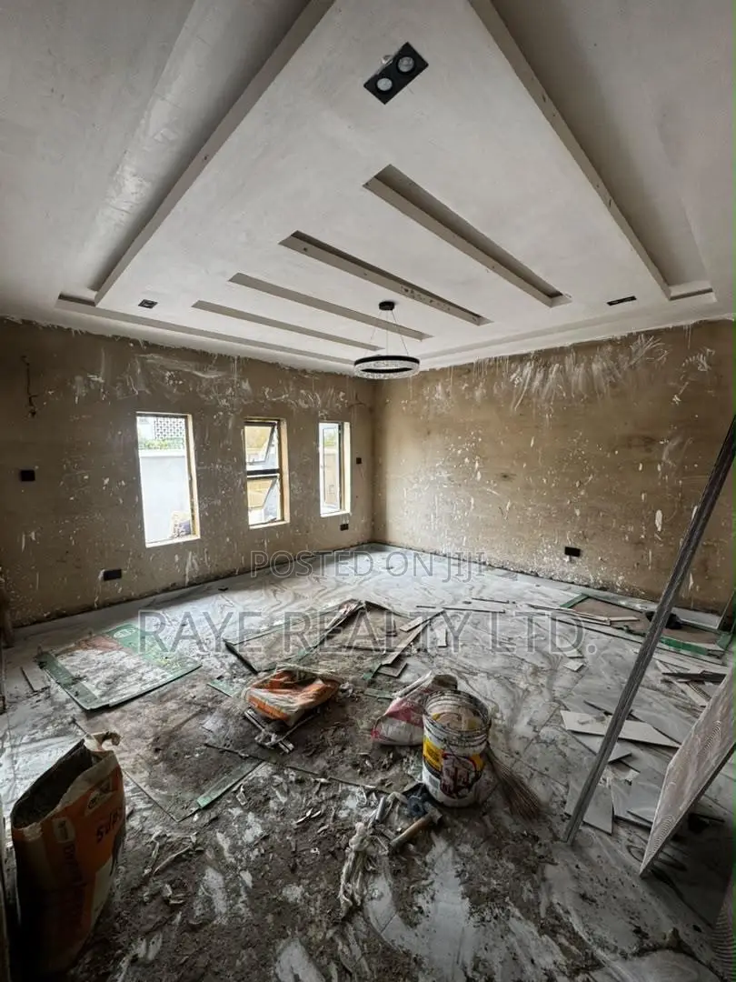 4bdrm Duplex in Gbagada for sale