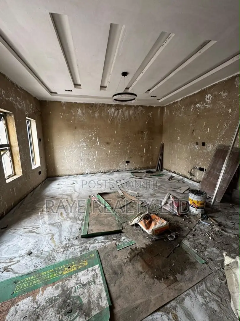 4bdrm Duplex in Gbagada for sale