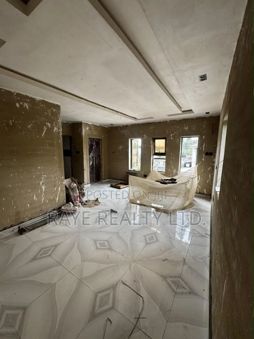 4bdrm Duplex in Gbagada for sale