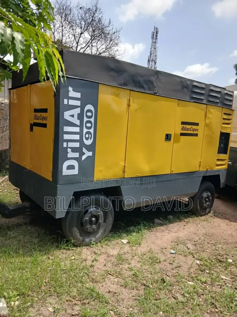 Atlas Copco DrillAir Y900 Portable Diesel Screw Air Compressor Mounted